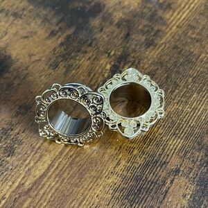 🧜‍♀️ 3/4” Gold Spiral Earrings Filigree Tunnels Mermaidcore Gauges (19mm)